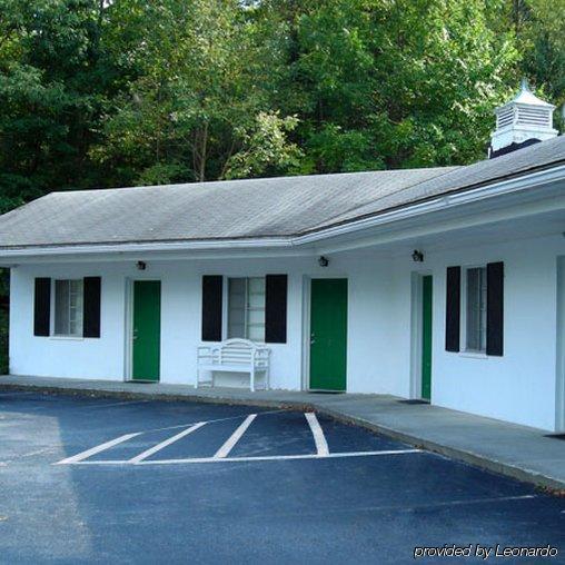 Holiday Motel Andover ภายนอก รูปภาพ