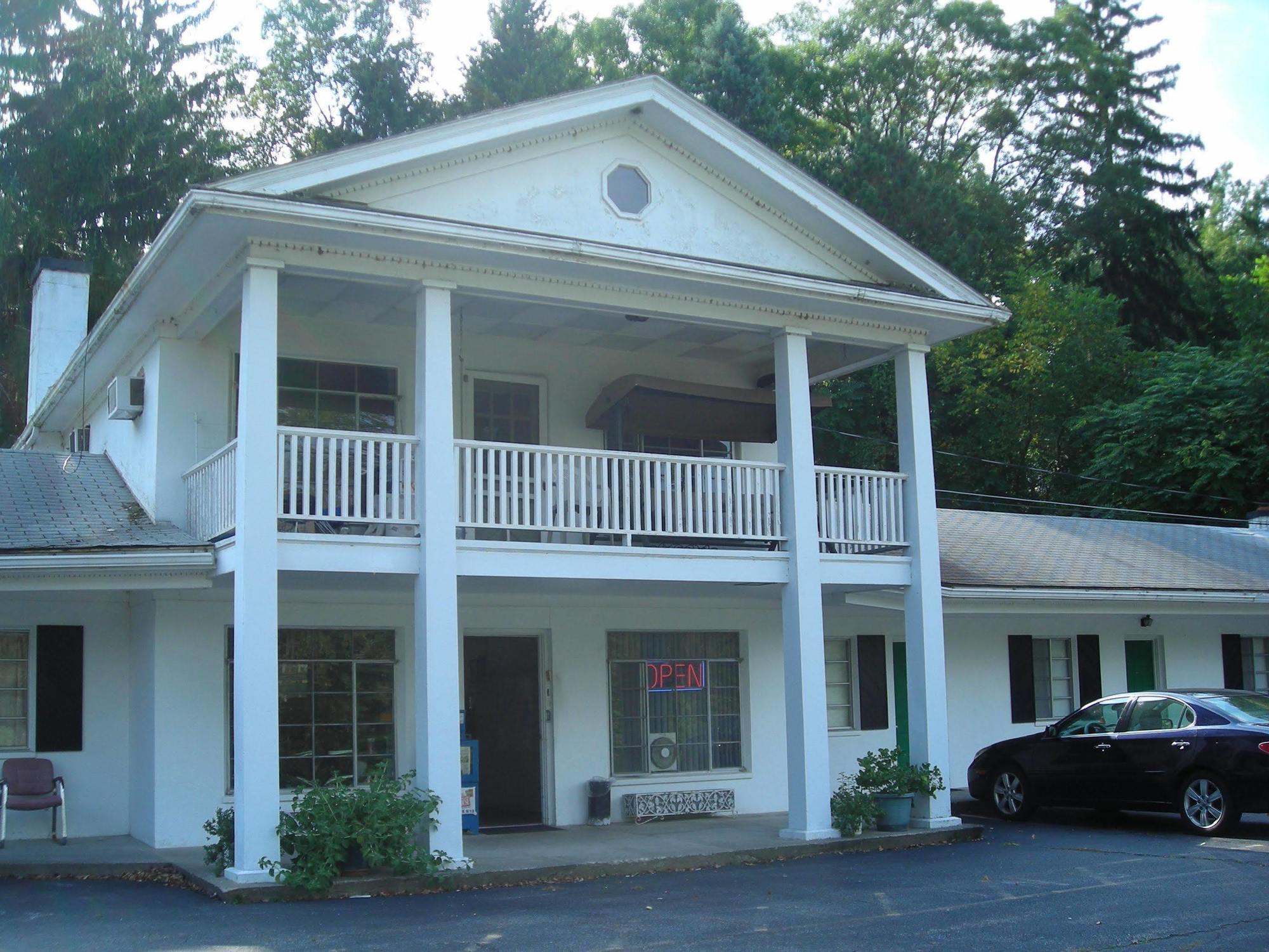 Holiday Motel Andover ภายนอก รูปภาพ